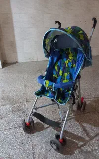 کالسکه عصایی تاشو . کم جا