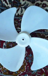 پروانه پنکه، جنس خوب