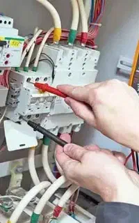 برقکار،برق کار،اتصالی ۲۴ ساعته بازسازی،سرویس کولر