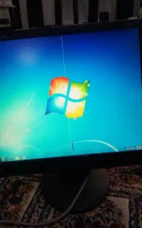 monitor های ال سی دی مناسب دوربین ۱۷ و ۱۹