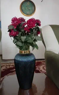 گل وگلدان