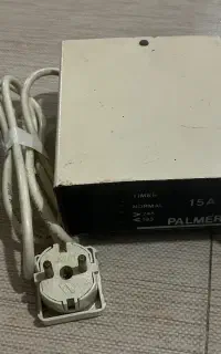 محافظ ۱۵ آمپر پالمر