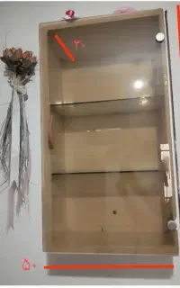 دکور شیشه ای