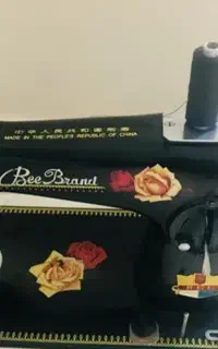 چرخ خیاطی دستی قدیمی کاملا سالم