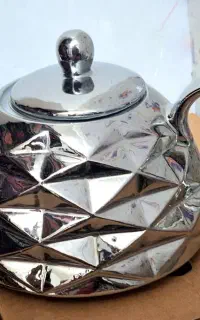 قوری چینی بزرگ کاملاسالم رنگ نقره ای براق