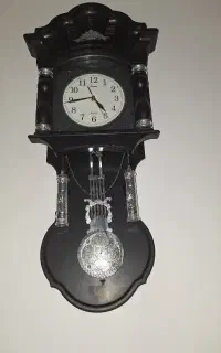 ساعت دیواری