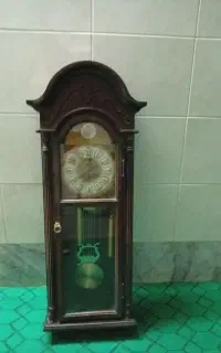 ساعت دیواری