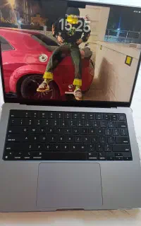 M1 pro  14  500gb  16 ram space GRAY