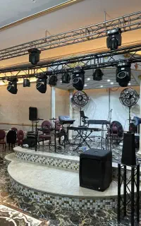 ارکستر کامل،دیجی خانم ،مجری تالار(آینازموزیک)