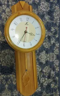 ساعت دیواری