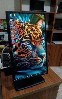 مانیتور ۲۲ اینچ برند DELL درحد نو