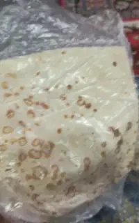 پخت نان محلی