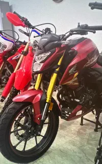 هوندا هورنت ۲۰۰ خشک