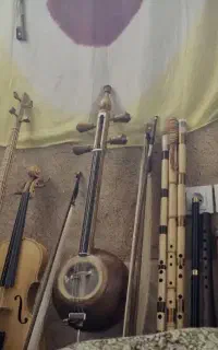 آموزش پیانو سنتور تنبور گیتارعود نی‌انبان تار آواز
