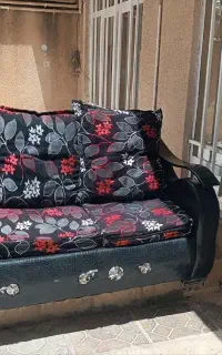 مبل سه نفره