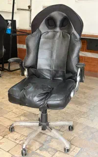 صندلی گیمینگ