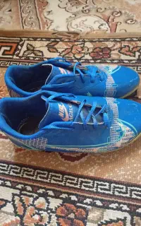 کفش فوتبال سایز38