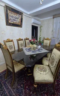 میز غذاخوری کلاسیک ۸نفره