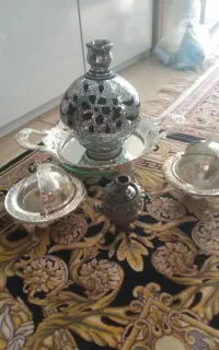 سینی ، خاویار خوری یا همون پنیر و کره خوری
