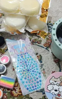 وسایل گریم صورت کودک