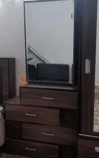 کمد لباس و دراور آینه دار