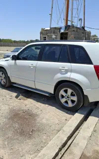 سوزوکی ویتارا ۲۴۰۰ اتومات