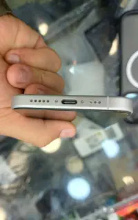ایفون16
