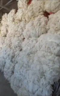 فروش پشم سفید و رنگی شسته و نشور