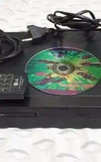 دستگاه دی وی دی DVD