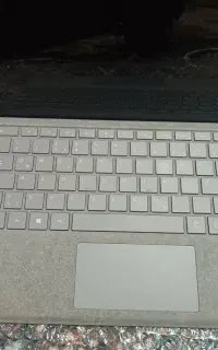 سرفیس پرو۷، رم۱۶، حافظه۲۵۶، i7، مشکی