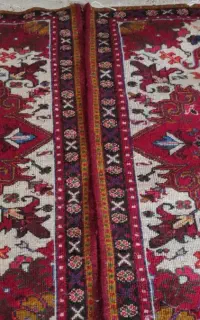 فرش زر نیم 1.5متری