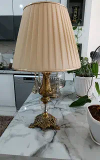 آباژور رومیزی