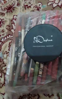 پنکک و مدادخط چشم