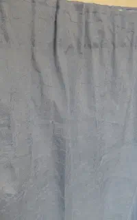 پرده مخصوص آرایشگاه ومغازه