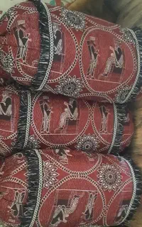 پشتی