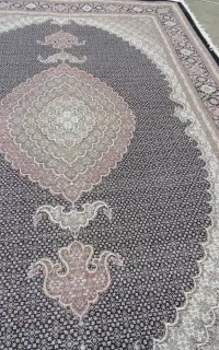 فرش دستباف جفت ۹ متری، جمعا ۱۸ متر