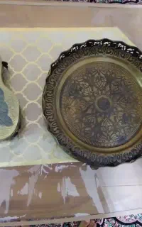 یک میوه خوری یک آجیل خوری