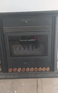 بخاری گازی طرح شومینه ایمن گاز مشهد (در حد نو)