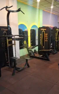 افتتاح شد  باشگاه بدنسازی کات در صدرا