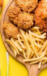 استخدام نیروی مجرب خانم و آقا فست فود و کافه