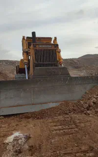 بلدوزر D155 وهاتسو