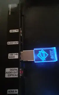 فلش USB کریستالی LED نور آبی.
