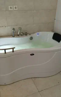 جکوزی تک نفره