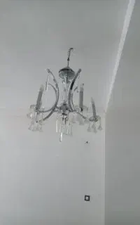 یک عدد لوستر ۵ شاخه