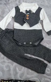 چند دست لباس نو برای سیسمونی.قنداق چسبی ساک حمل