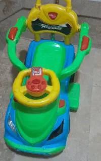 چهار چرخه اسباب بازی مجیک کار