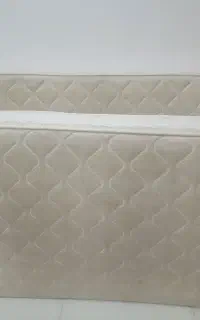 یک عدد خوشخواب کارکرده فنر سالم عرض  ۹۰  سانت
