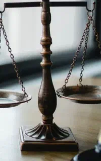 وکیل و مشاوره حقوقی(دعاوی خانواده،حقوقی و کیفری)