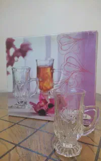 فروش ظرف و استکان