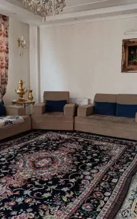 یک ست مبل راحتی ۷نفره